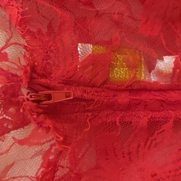 VINTAGE VICTORIA SECRET Red See-through Lace Hi Cut Bodysuit or Nighty - Picture 7 of 13